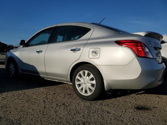 2014 Nissan Versa S