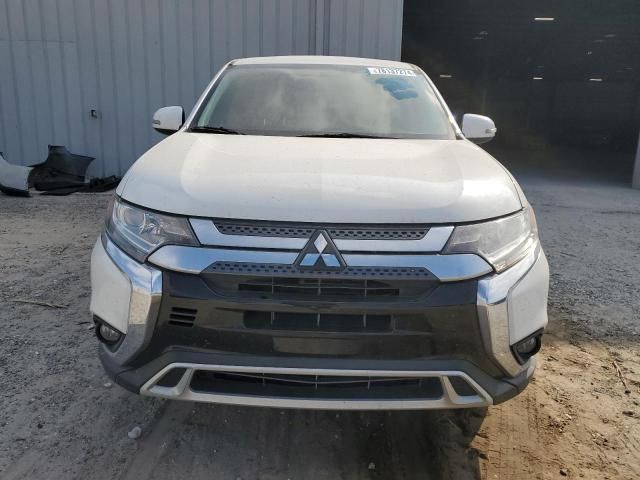 2019 Mitsubishi Outlander SE