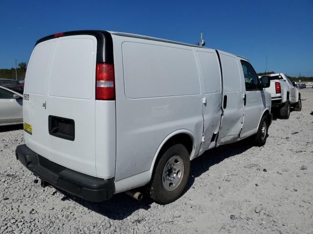 2022 Chevrolet Express G2500