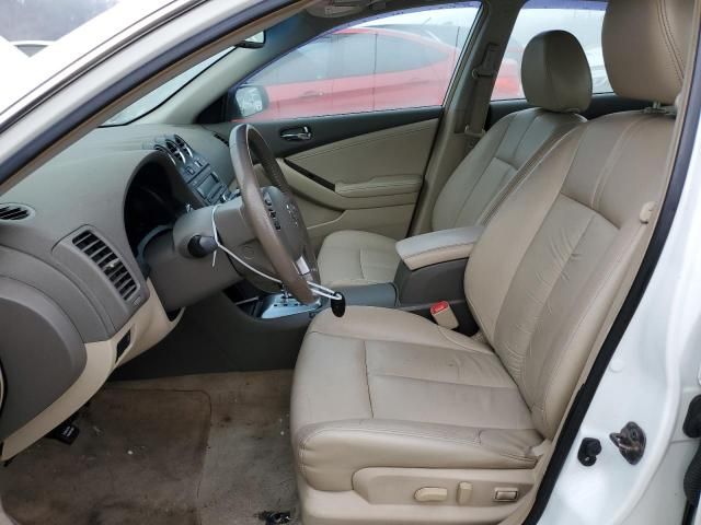 2010 Nissan Altima Base