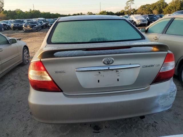 2004 Toyota Camry LE