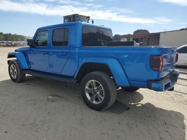 2022 Jeep Gladiator Overland