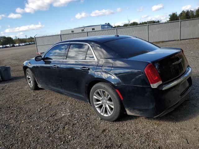 2017 Chrysler 300 Limited