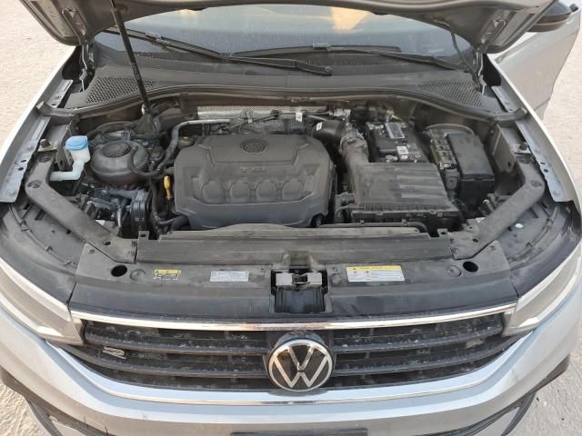 2023 Volkswagen Tiguan SE R-LINE Black