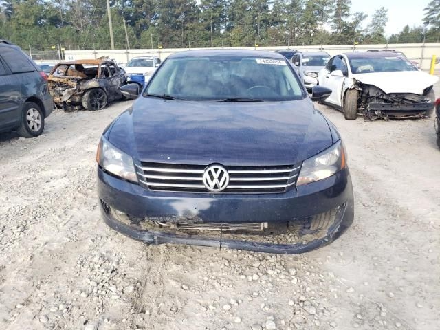 2012 Volkswagen Passat SE