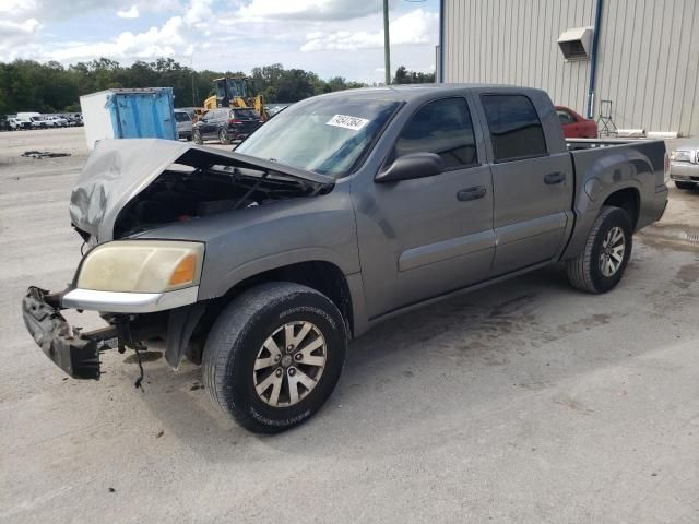 2008 Mitsubishi Raider LS