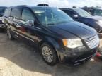 2015 Chrysler Town & Country Touring L