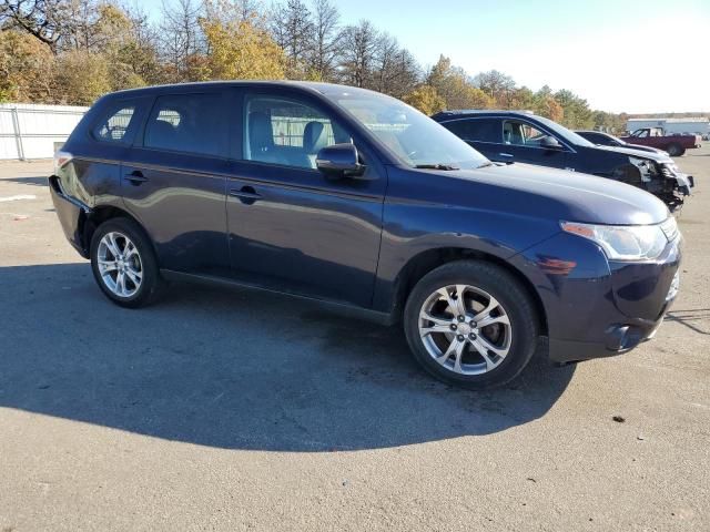 2014 Mitsubishi Outlander SE