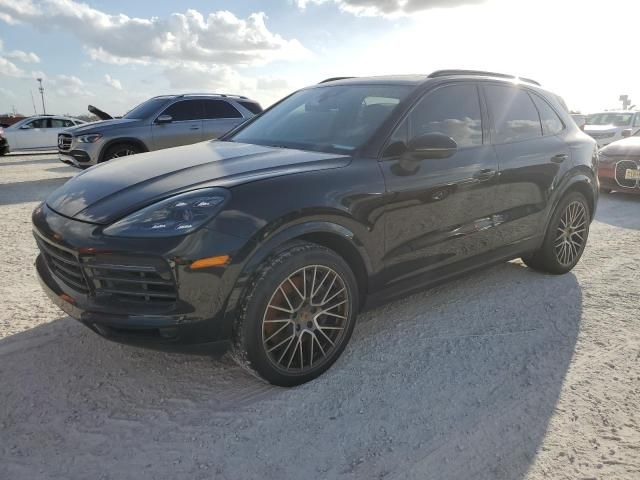 2022 Porsche Cayenne