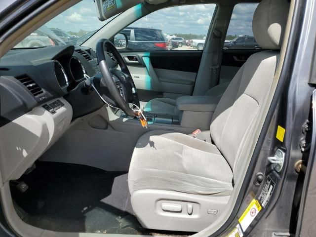 2011 Toyota Highlander Base