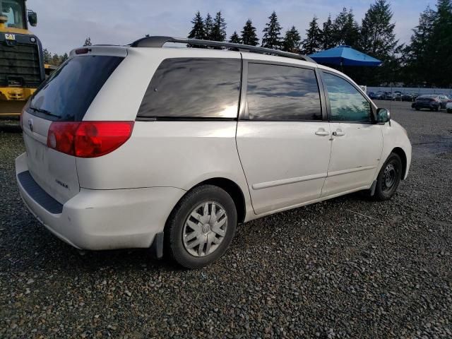 2007 Toyota Sienna CE