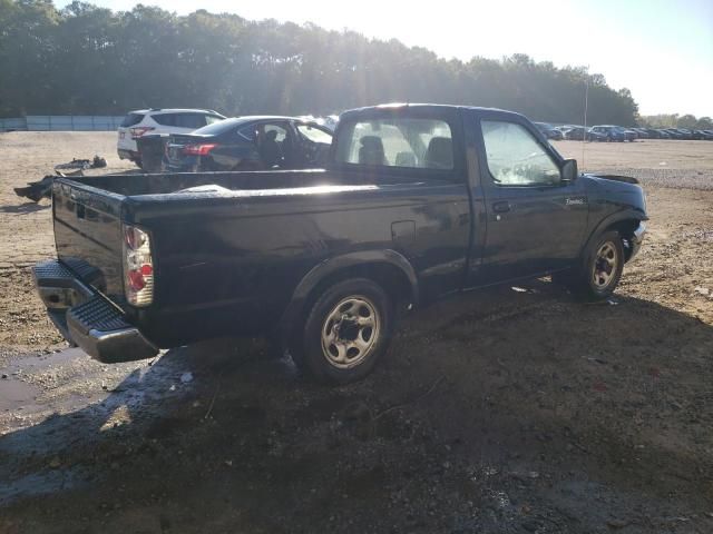 2000 Nissan Frontier XE