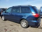 2004 Toyota Sienna CE