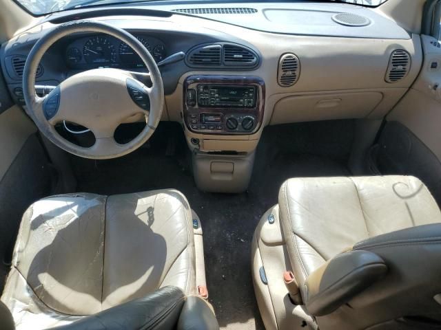 2000 Chrysler Town & Country LXI