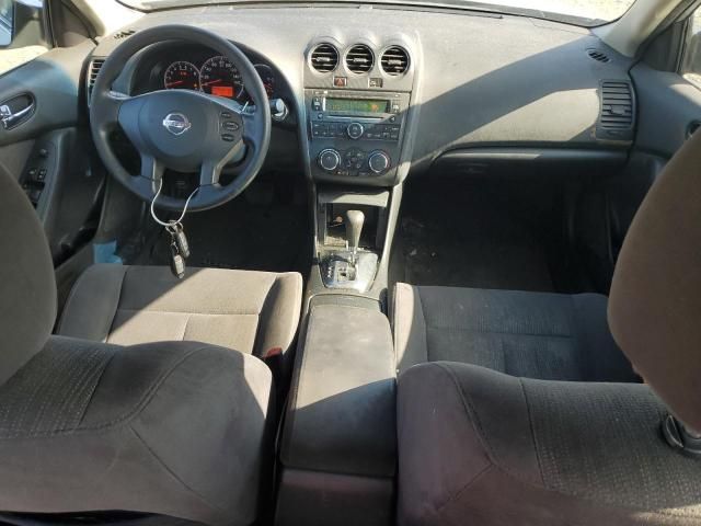 2010 Nissan Altima Base