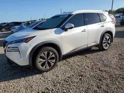 Nissan Vehiculos salvage en venta: 2021 Nissan Rogue SV