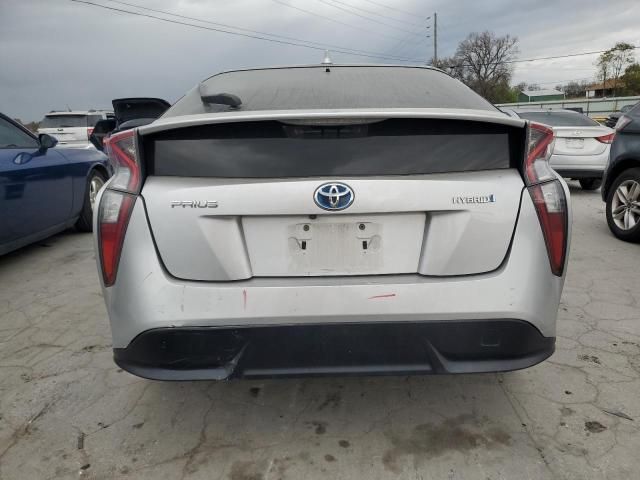 2016 Toyota Prius