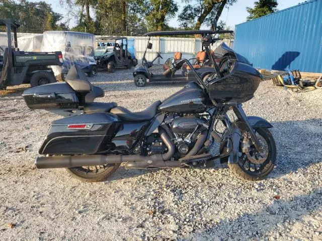 2018 Harley-Davidson Fltrxs Road Glide Special