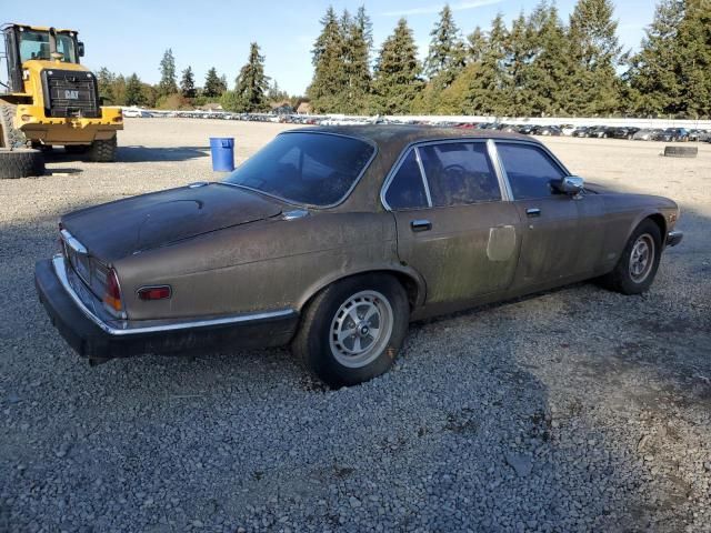 1986 Jaguar XJ6 Vanden Plas