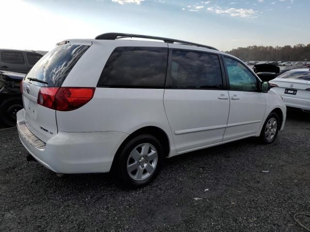 2006 Toyota Sienna CE