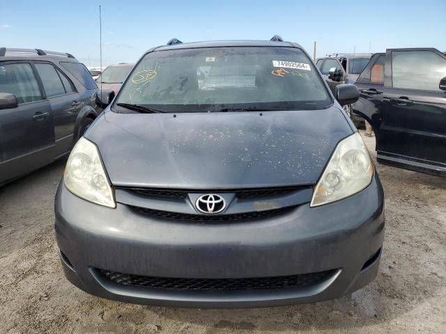 2006 Toyota Sienna CE