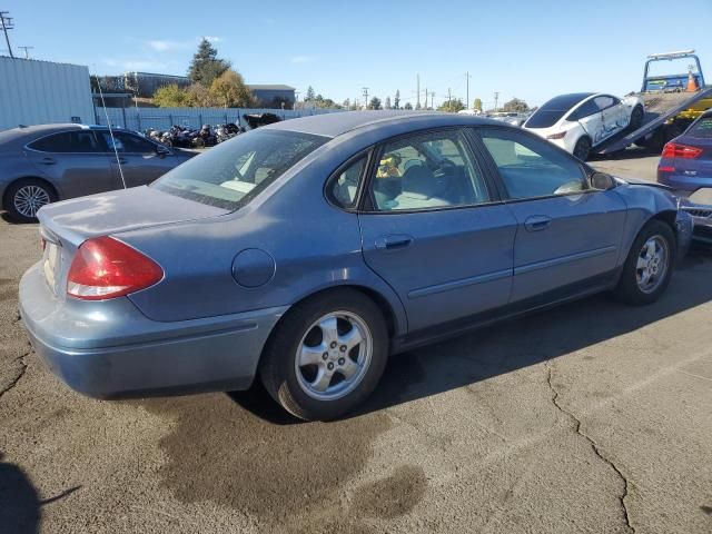 2004 Ford Taurus LX