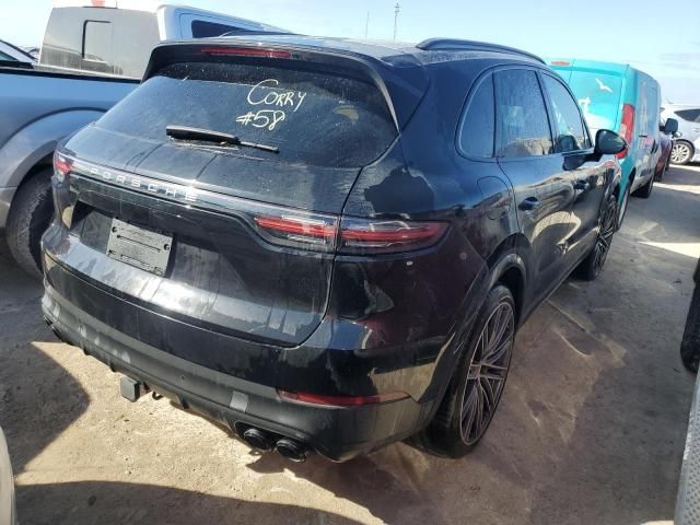 2023 Porsche Cayenne Base