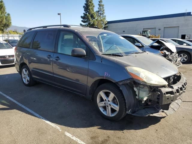 2006 Toyota Sienna CE