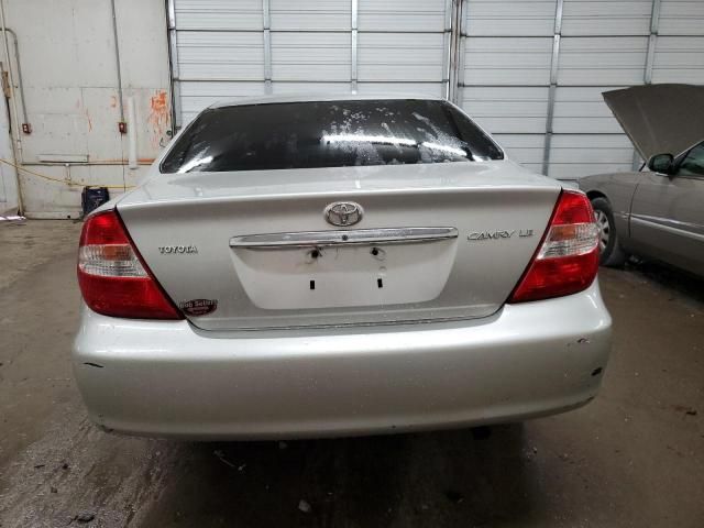 2004 Toyota Camry LE