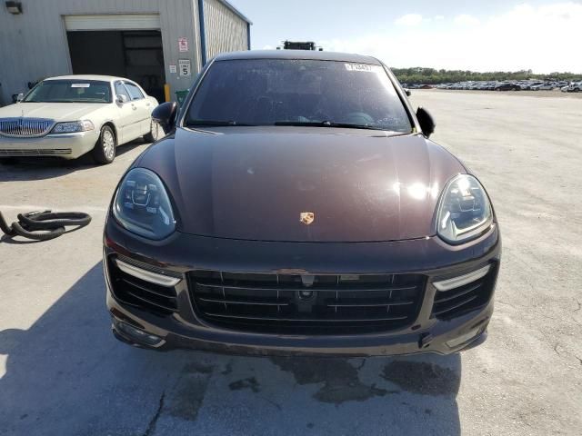 2016 Porsche Cayenne Turbo