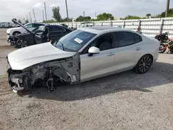 Volvo Vehiculos salvage en venta: 2021 Volvo S60 T5 Momentum