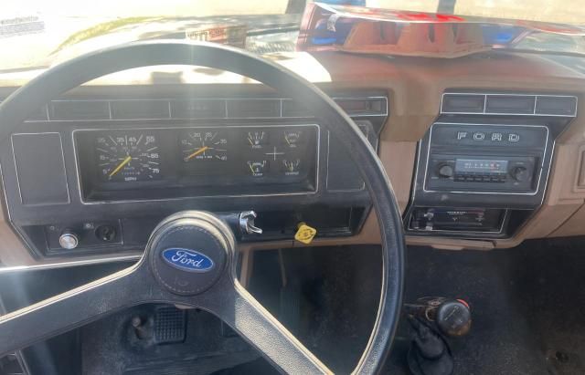 1988 Ford F700