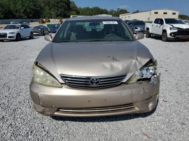 2005 Toyota Camry LE