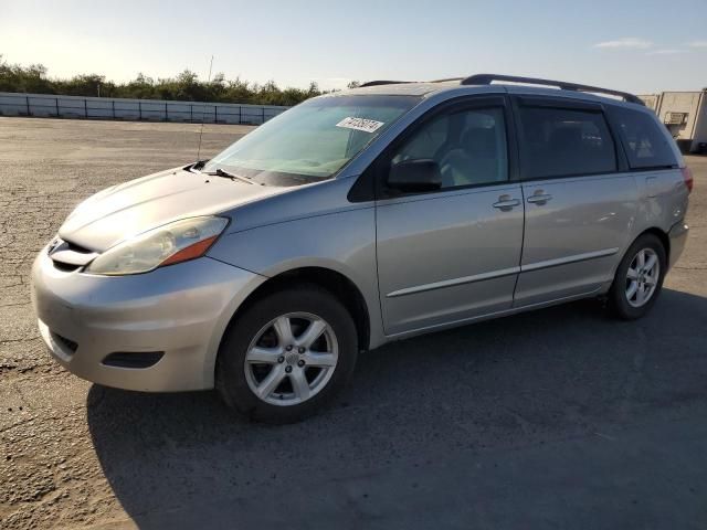 2006 Toyota Sienna CE