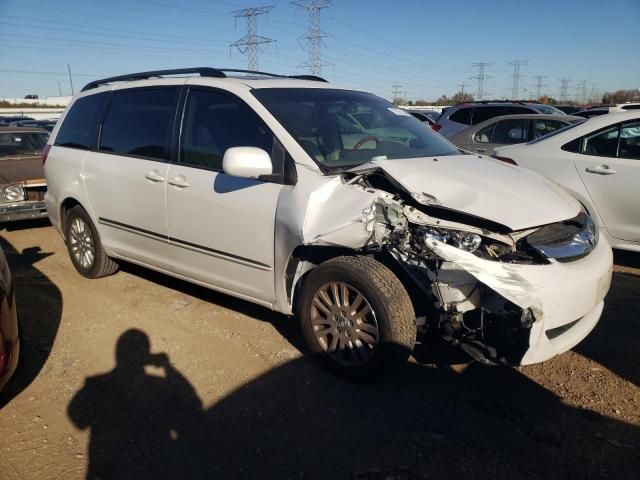 2008 Toyota Sienna XLE