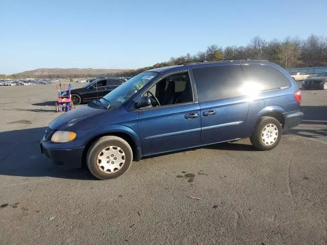 2003 Chrysler Town & Country LX