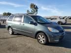 2004 Toyota Sienna XLE