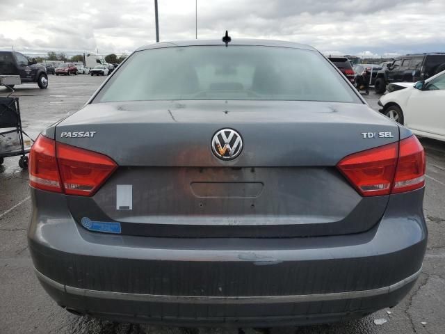 2013 Volkswagen Passat SEL