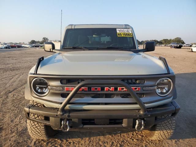 2023 Ford Bronco Base