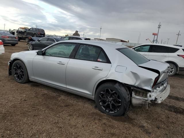 2019 Chrysler 300 Touring