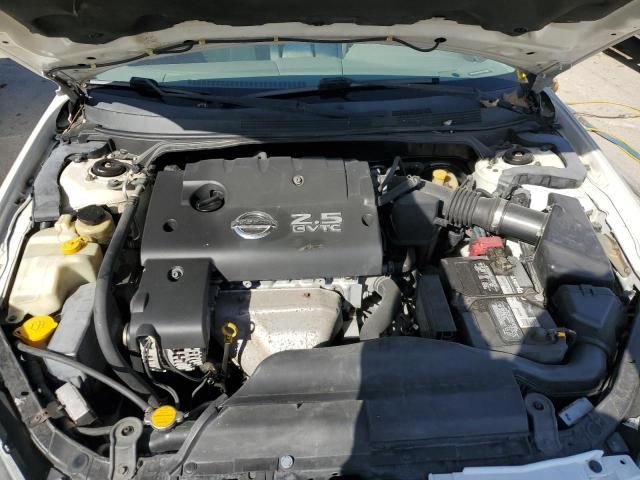 2003 Nissan Altima Base