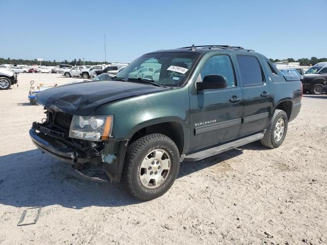 2013 Chevrolet Avalanche LS