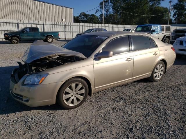 2005 Toyota Avalon XL