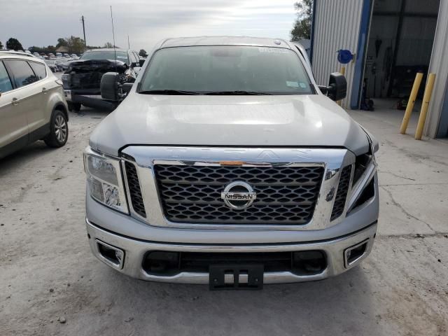 2017 Nissan Titan SV