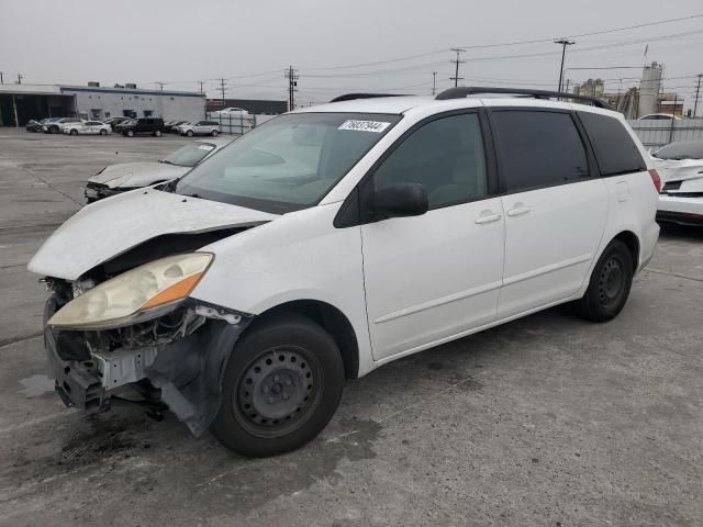 2010 Toyota Sienna CE