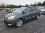 2004 Toyota Sienna XLE