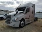 2021 Freightliner Cascadia 126