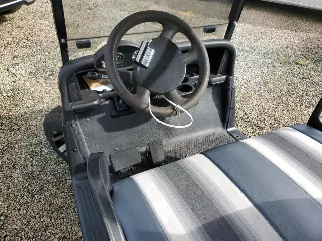 2018 Golf Club Car