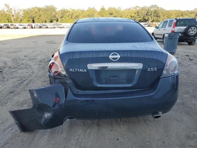 2010 Nissan Altima Base