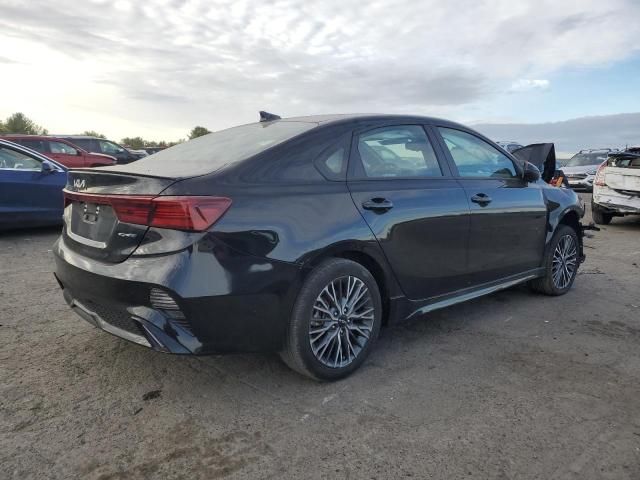 2023 KIA Forte GT Line